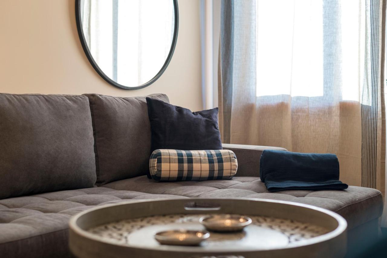 Lovelystay - Homey Feeling Flat W/ Free Parking Porto Eksteriør billede