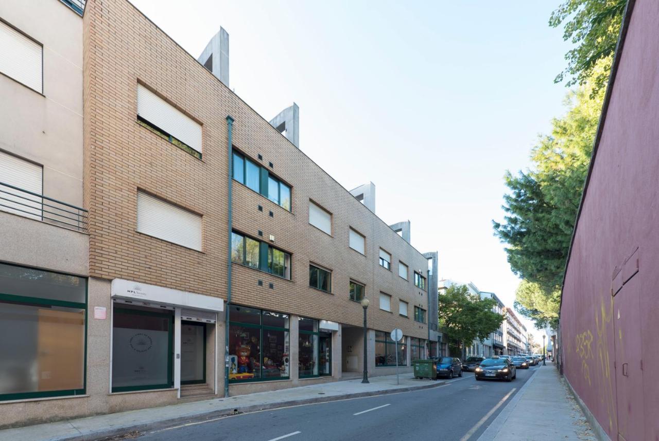 Lovelystay - Homey Feeling Flat W/ Free Parking Porto Eksteriør billede