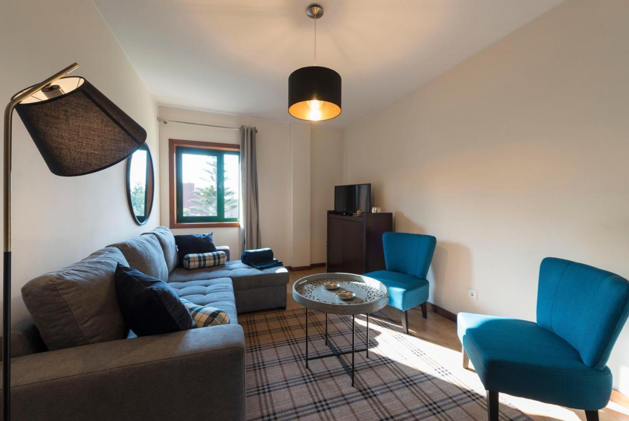 Lovelystay - Homey Feeling Flat W/ Free Parking Porto Eksteriør billede